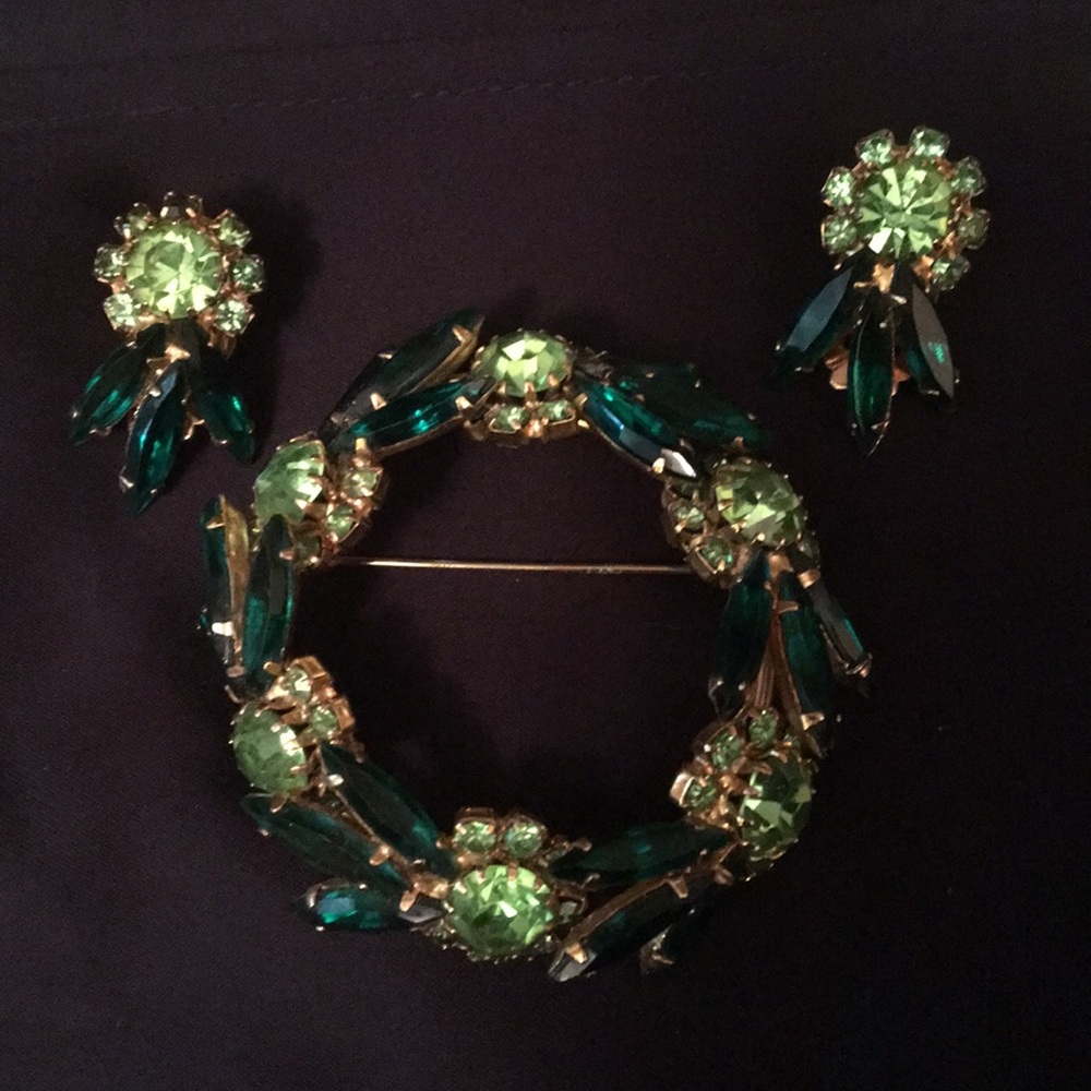 Vintage Green & Peridot Brooch & Earrings Set